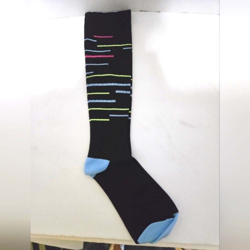 ``S25801  Black Compression Socks